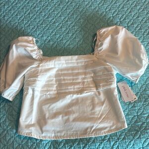 Adorable Top, New with tags